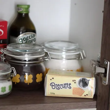 Charming 1br With Bath In Quiet Center Of Riga