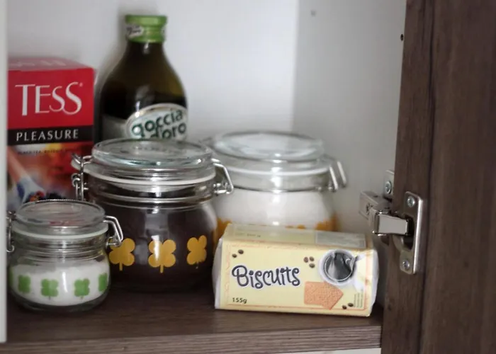 Charming 1br With Bath In Quiet Center Of Riga