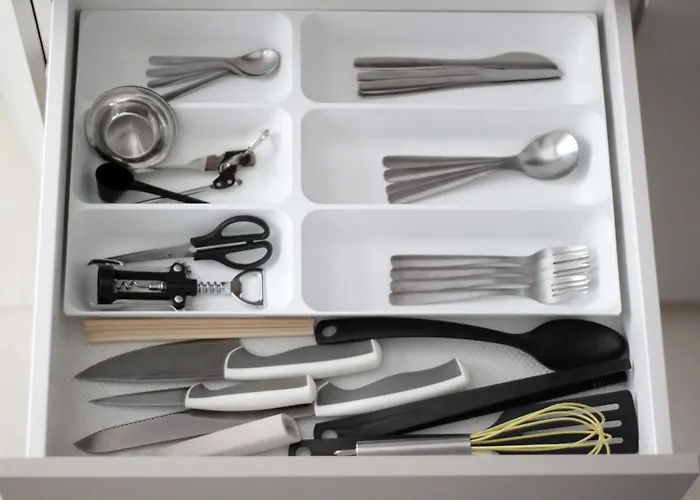 Dzīvoklis Charming 1br With Bath In Quiet Center Of *